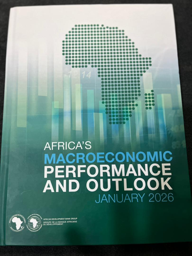 BAD: NOS ETUDIANTS ONT ASSISTE A LA CEREMONIE DE LANCEMENT DU RAPPORT : PERFORMANCES ET PERSPECTIVES MACROECONOMIQUES DE L'AFRIQUE 2026