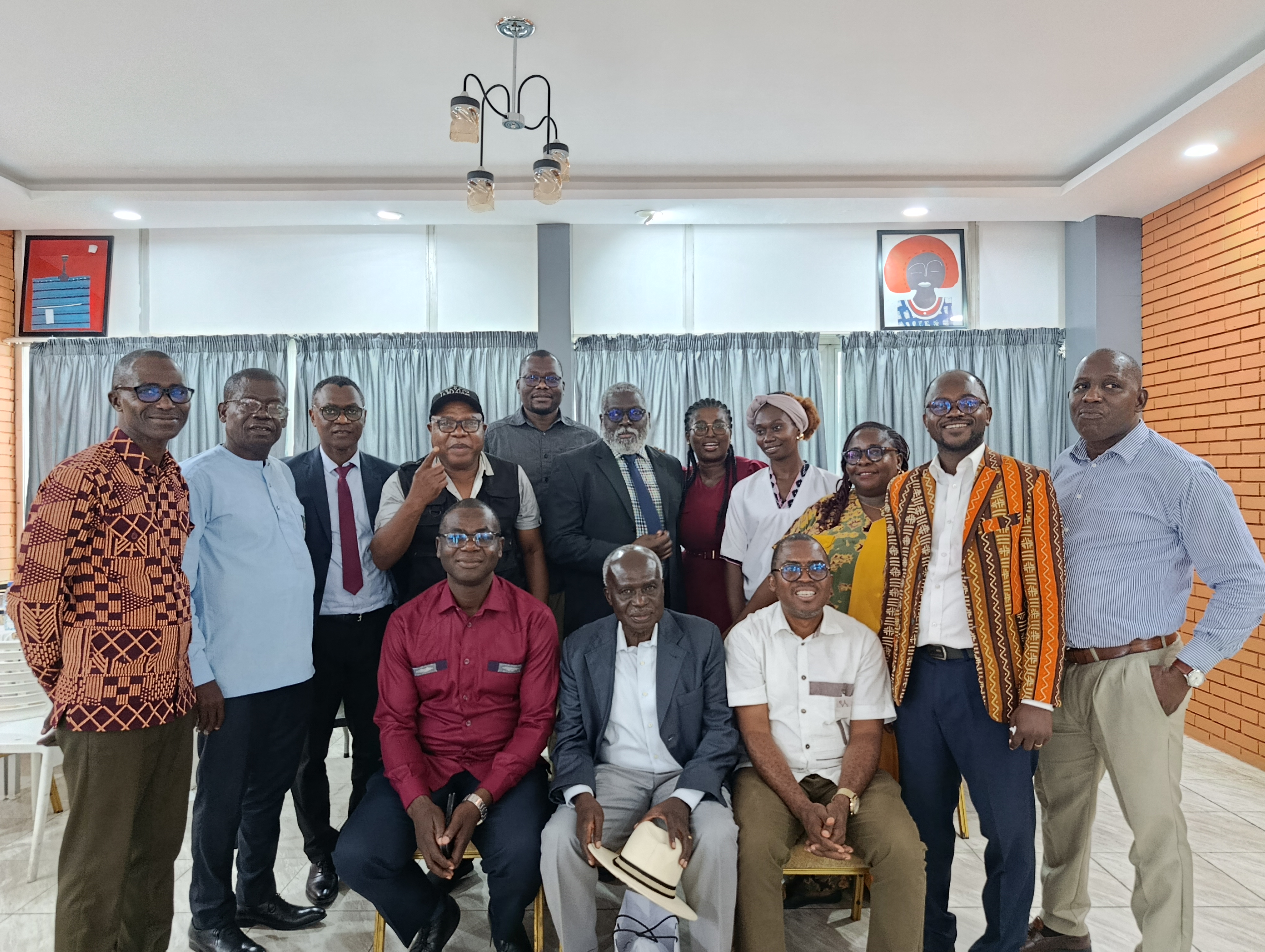 L'UP MARKETING REND HOMMAGE AU Dr. KOFFI AKA